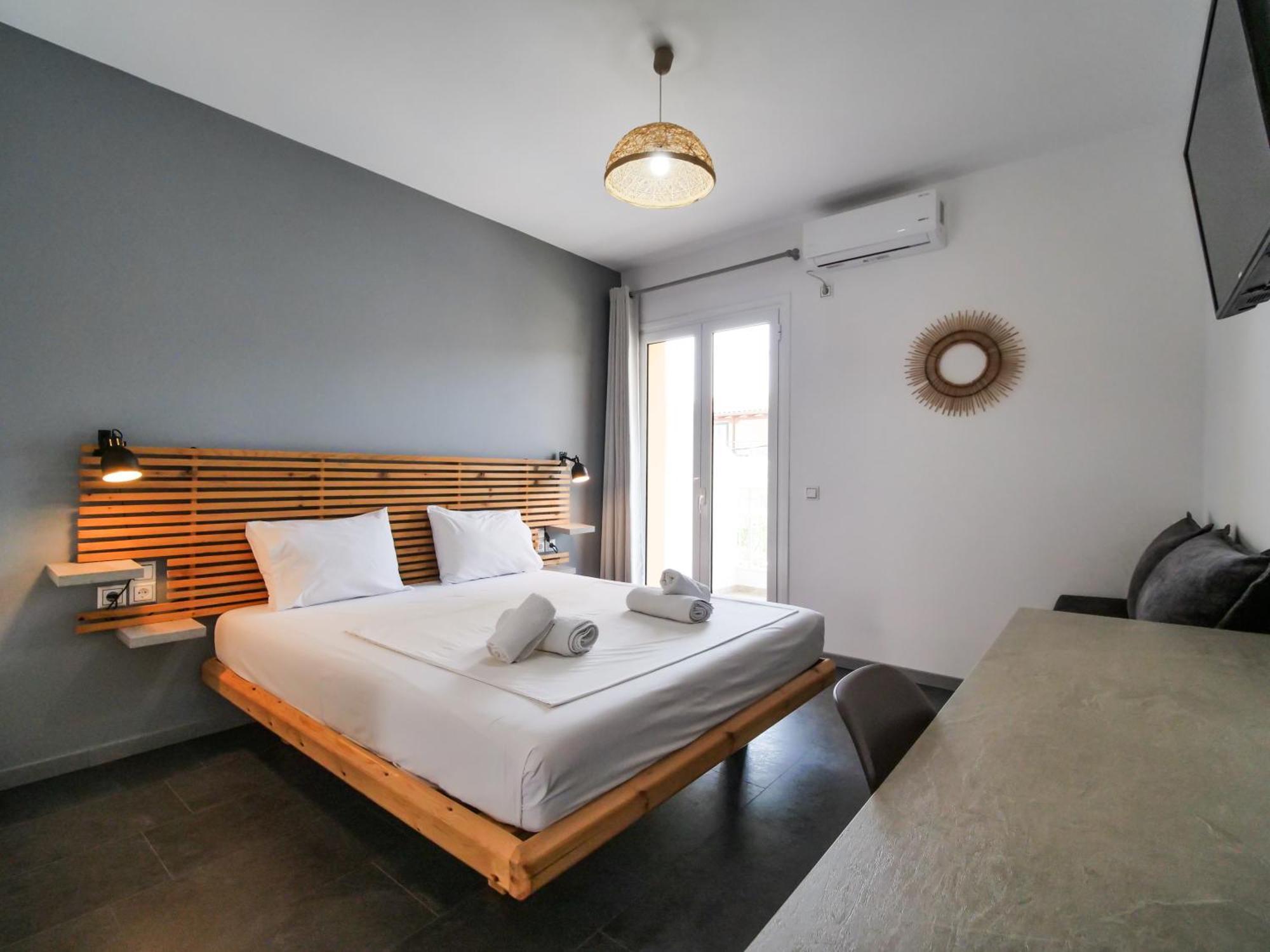 Aparthotel Orchard Retreat Himare Esterno foto